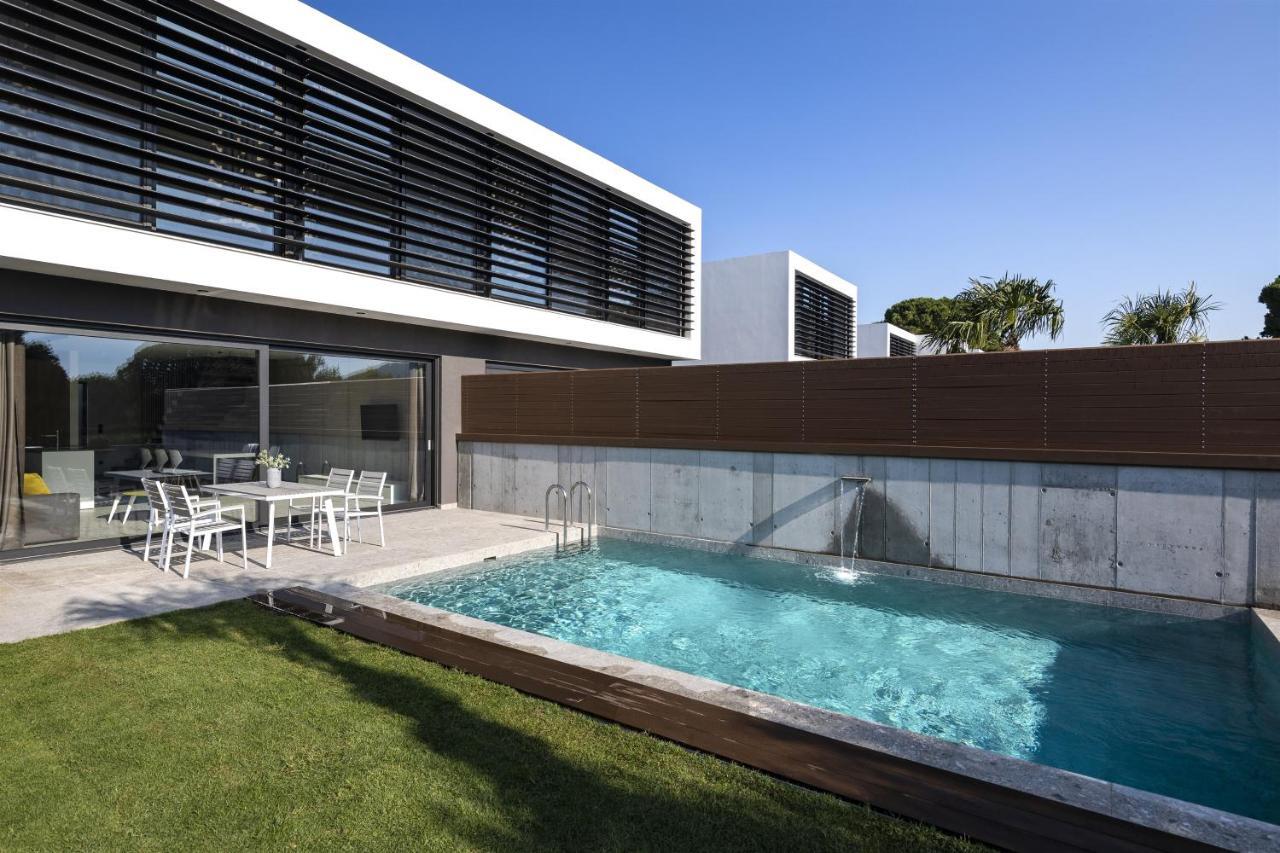 Momentum Villas Jaliszósz Kültér fotó